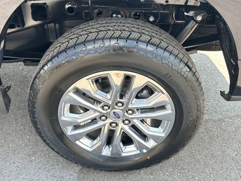New 2025 Ford F150 Lariat image 14