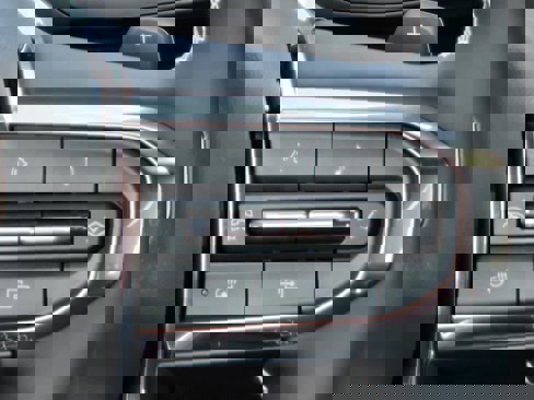 New 2026 GMC Acadia Denali w/ Super Cruise Package image 15
