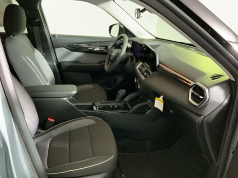 New 2026 Chevrolet TrailBlazer LS w/ LS Convenience Package image 32