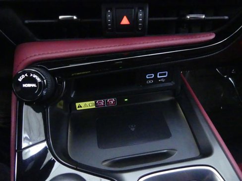 Used 2024 Lexus NX 250 FWD w/ Premium Package image 13