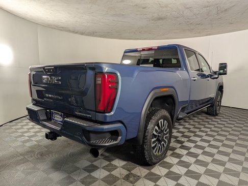 New 2026 GMC Sierra 2500 Denali Ultimate image 7