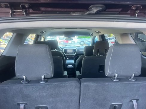 Used 2017 GMC Acadia SLE w/ LPO, Floor Liner Package image 11