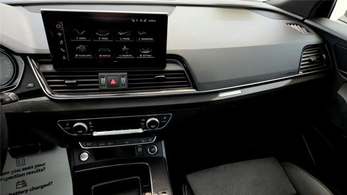 Used 2022 Audi SQ5 Premium image 29