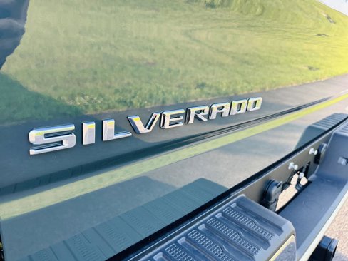 New 2025 Chevrolet Silverado 1500 LT w/ Z71 Off-Road Package image 26