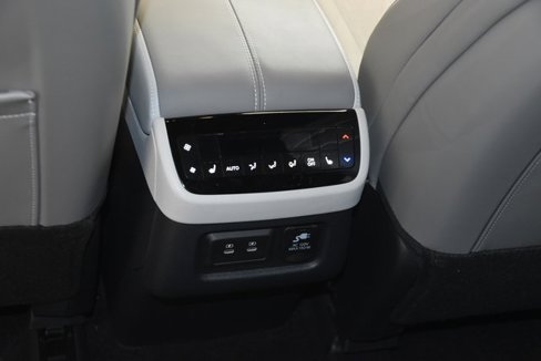 New 2026 INFINITI QX60 Autograph w/ Dark Cargo Package image 13