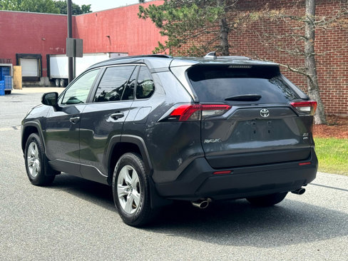 Used 2019 Toyota RAV4 XLE image 4