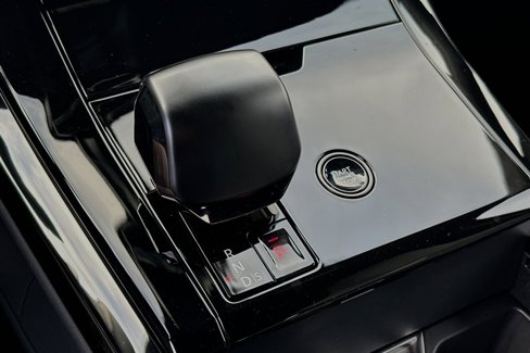 New 2025 Land Rover Range Rover Sport SV Edition Two image 21