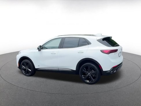Used 2024 Buick Envision Sport Touring image 9
