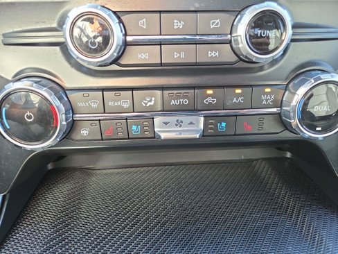 Used 2023 Ford F150 Raptor image 21
