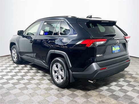 New 2025 Toyota RAV4 XLE image 6