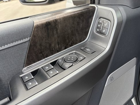 New 2026 Ford F350 Lariat image 32