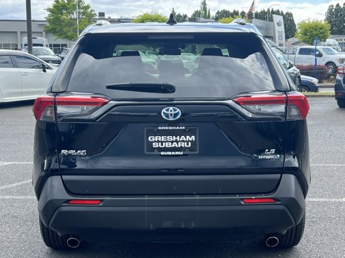 Used 2020 Toyota RAV4 LE w/ Carpet Mat Package image 6