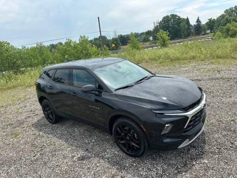 Used 2023 Chevrolet Blazer LT w/ Driver Confidence Package image 10