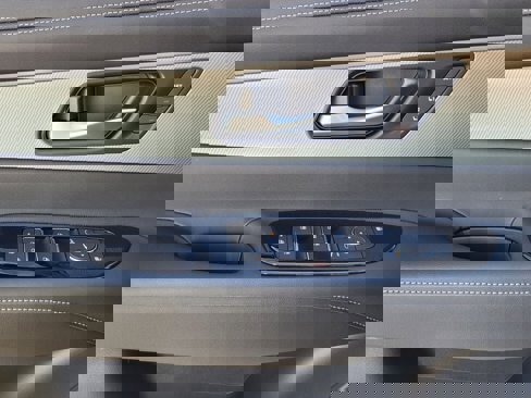 New 2025 Nissan Murano SL image 14