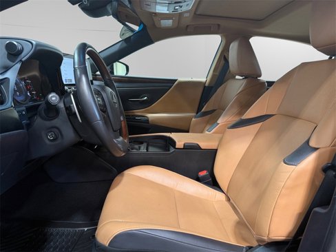 Used 2024 Lexus ES 300h image 26
