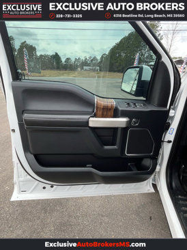 Used 2020 Ford F150 Lariat image 14