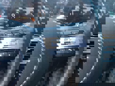 New 2025 Hyundai Santa Cruz SEL image 8