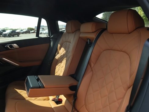 New 2026 BMW X6 xDrive40i image 27