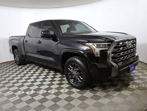 Used 2023 Toyota Tundra Platinum image 4