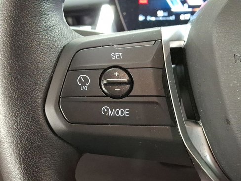 Used 2025 BMW X1 xDrive28i w/ Technology Package image 16