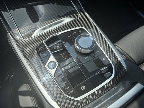 New 2026 BMW X7 M60i image 12