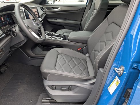 New 2025 Volkswagen Atlas Cross Sport SE image 14