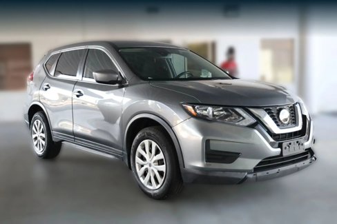 Used 2020 Nissan Rogue S image 1