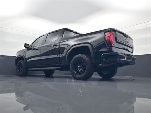 Used 2023 GMC Sierra 1500 AT4X image 27