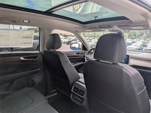 New 2025 Volkswagen Atlas SEL image 35