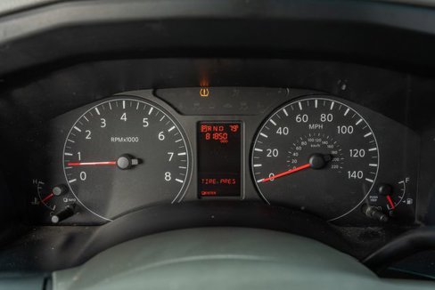 Used 2013 Nissan NV 3500 SL w/ Technology Pkg image 25