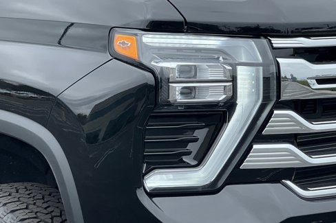 New 2025 Chevrolet Silverado 3500 High Country w/ Technology Package image 32