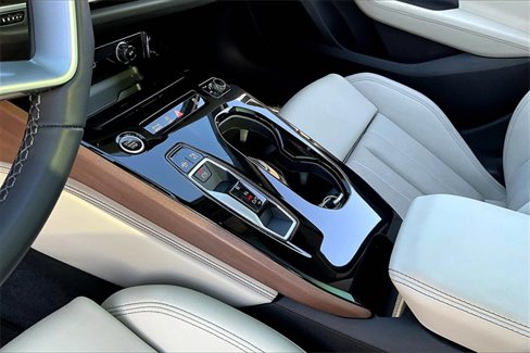 Used 2025 Audi A5 2.0T Prestige image 14