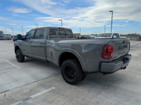 New 2026 RAM 3500 Limited image 7