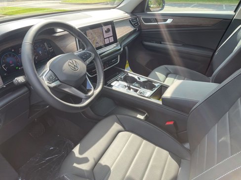 New 2026 Volkswagen Atlas SEL image 14
