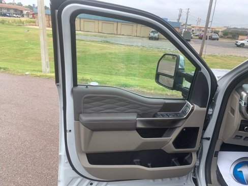 New 2026 Ford F250 Platinum w/ Platinum Plus Package image 10