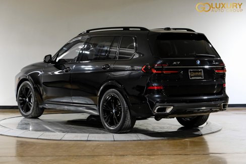 Used 2024 BMW X7 xDrive40i w/ M Sport Package image 12