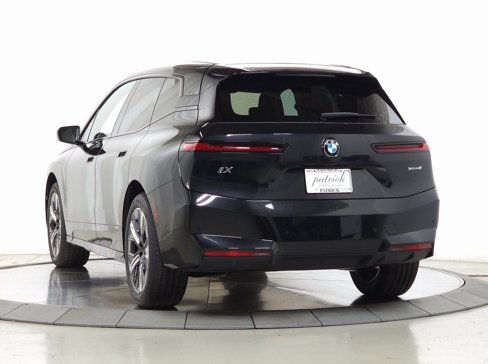 New 2026 BMW iX xDrive45 image 6