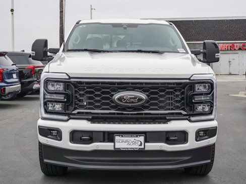 New 2025 Ford F250 Lariat image 2
