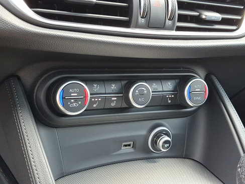 New 2025 Alfa Romeo Stelvio Tributo Italiano w/ Driving Assist Package image 12