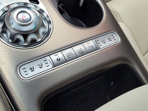 Used 2023 Genesis GV60 Performance image 23