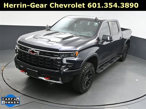 Used 2023 Chevrolet Silverado 1500 ZR2 w/ Technology Package image 32