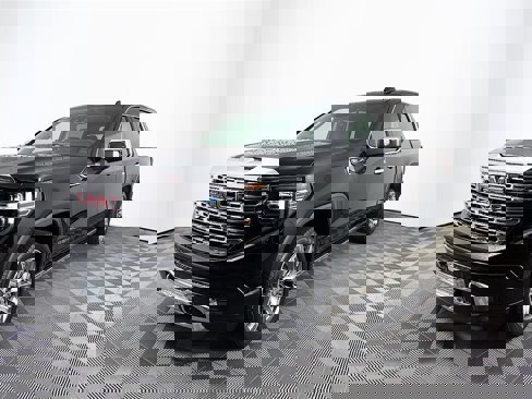 New 2025 GMC Sierra 1500 Denali image 3