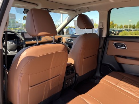 New 2026 Nissan Rogue Platinum w/ Platinum Premium Package image 28