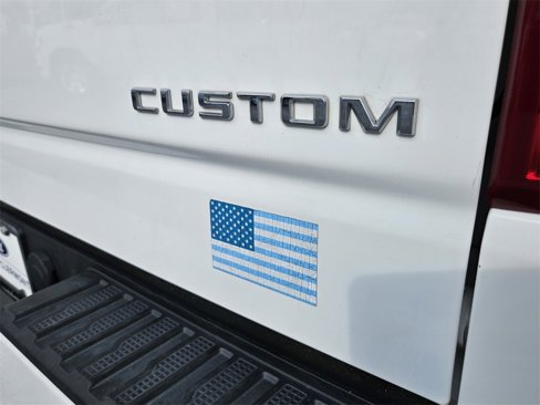 Used 2022 Chevrolet Silverado 1500 Custom image 41