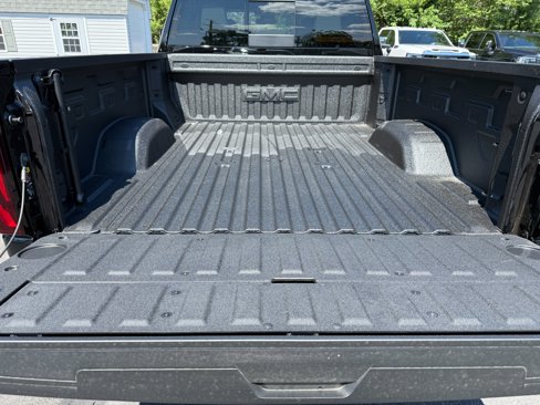 New 2025 GMC Sierra 2500 SLT w/ SLT Convenience Package image 19