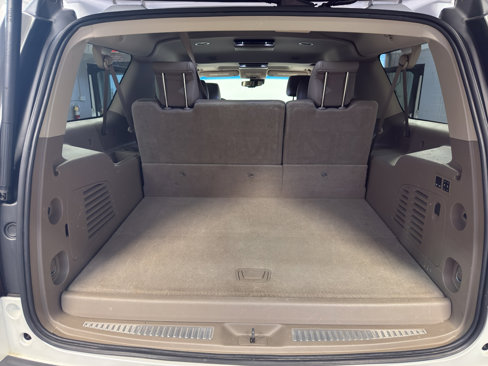 Used 2016 Chevrolet Suburban LTZ image 32