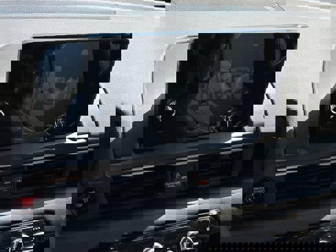 New 2025 Honda Pilot Touring image 10