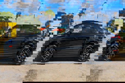 Used 2021 Porsche Macan S image 8