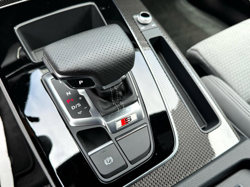 Used 2024 Audi SQ5 Prestige image 28