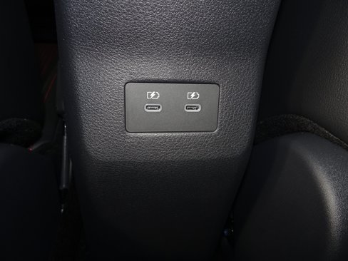 New 2026 Nissan Kicks SR image 60